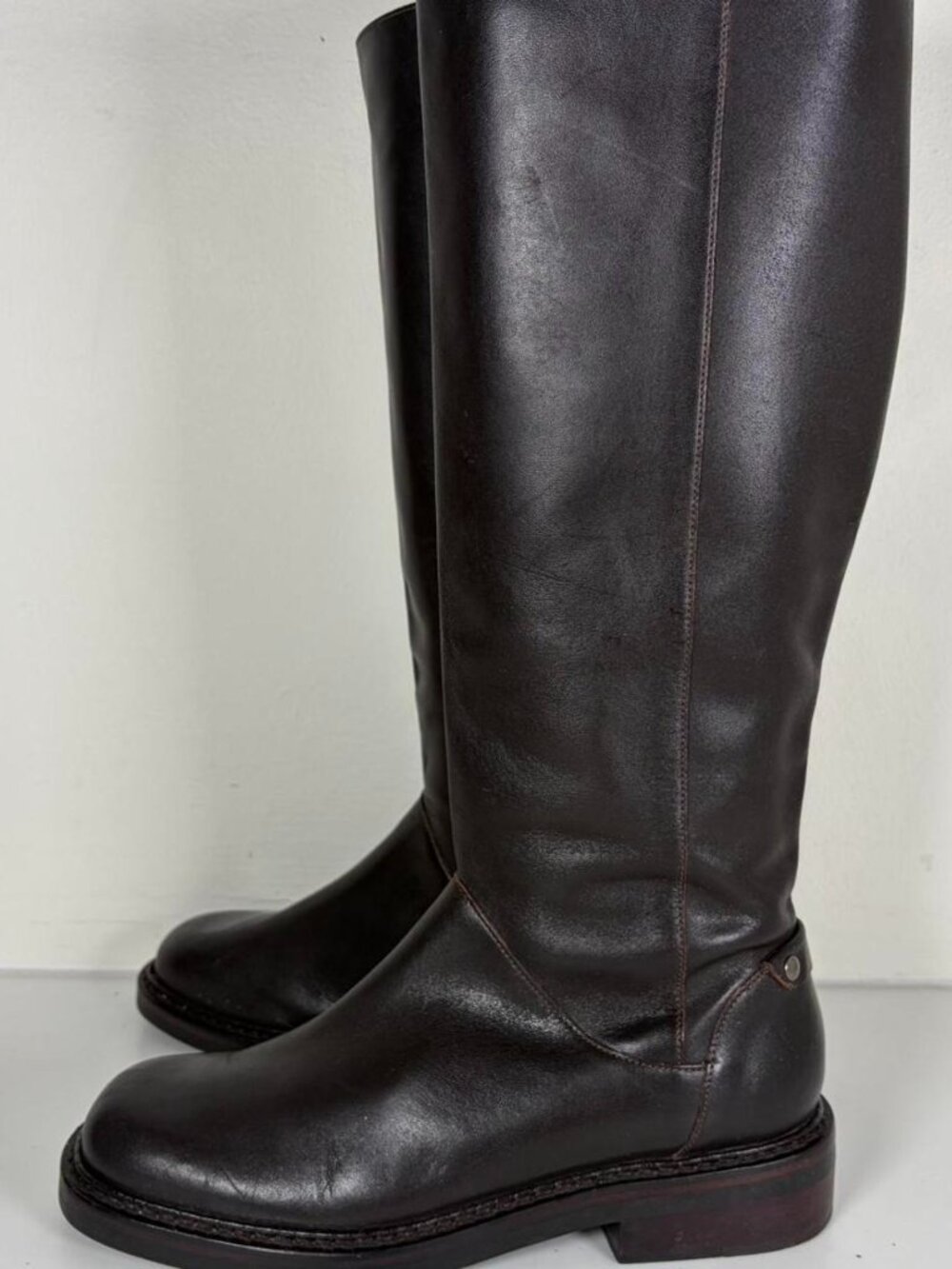 2000s Leather Riding Boots